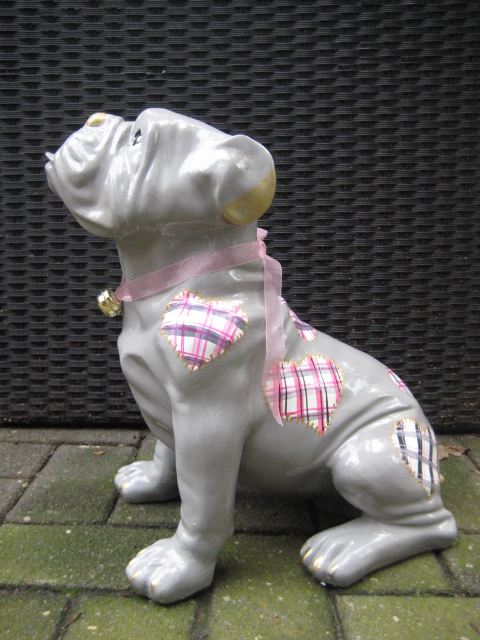 mops skulptur mops skulptur