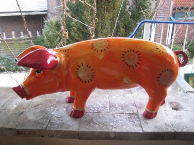 Gartenschwein mit Spiralen